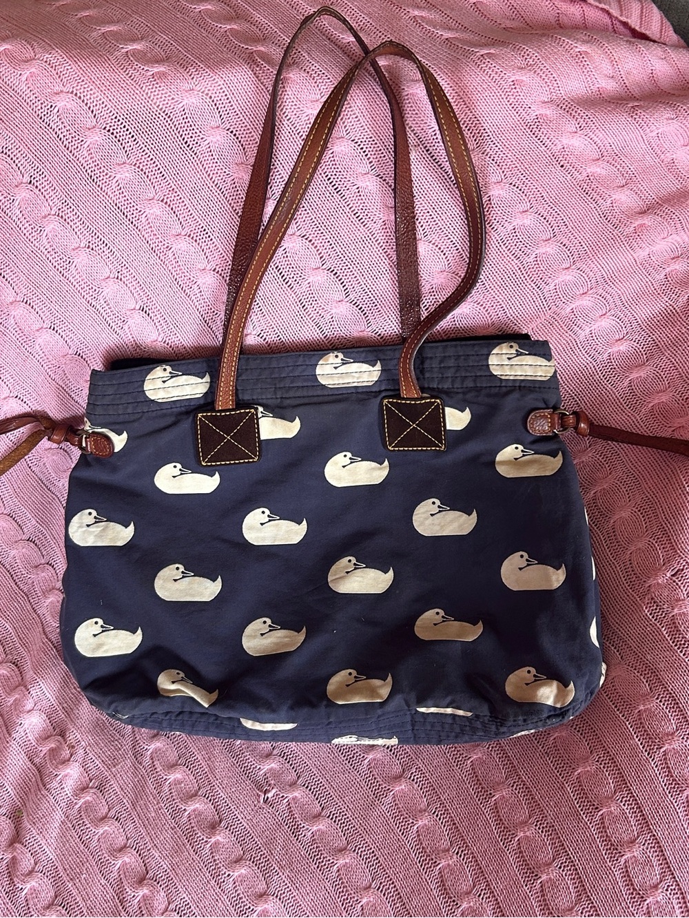 Vintage Dooney & Bourke Victoria Canvas  Tote Iconic Classic Duck Print